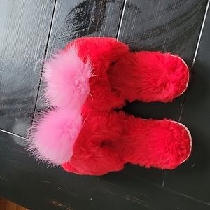 Fur sandal slippers - red and pink